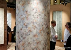 The family business Arte designs and produces high-end wallcoverings. This is also the case for the label Moooi Wallcovering.